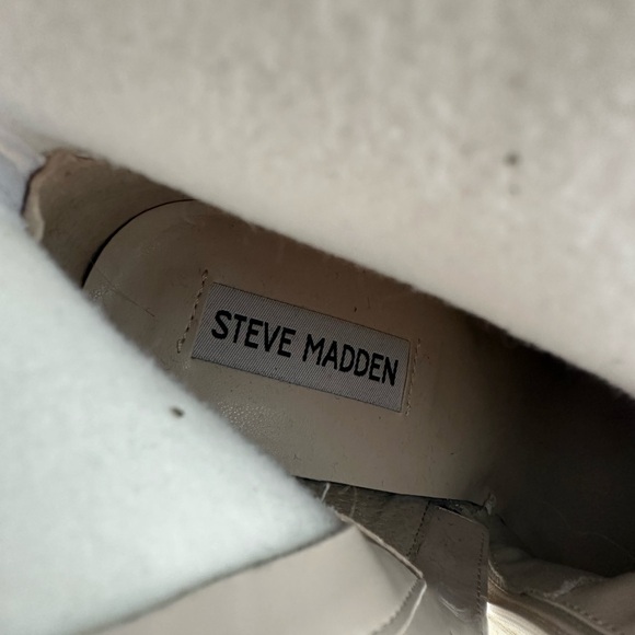 Steve Madden Women’s Valyant Ankle Boot, Size 9.5 - Picture 16 of 16